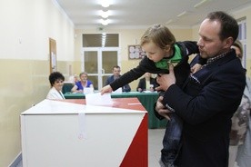 Głosowanie w II turze wyborów prezydenckich w Raciążu
