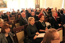 Na zaproszenie bp Piotra Libery przybyło kilkudziesięciu przedstawicieli władz samorządowych z różnych stron diecezji płockiej 