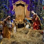 Strzegocin. Bożonarodzeniowa szopka w kościele parafii pw. Matki Bożej Szkaplerznej