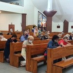 Modlitwa przy krzyżu papieskim w Zabrzu