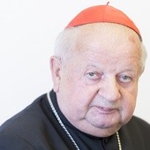 Papieski sekretarz był świadkiem niemal wszystkich wizyt kard. Wojtyły i Jana Pawła II w "polskim kościele" w Rzymie.
