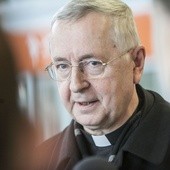 KEP: Przewodniczący polskiego episkopatu w szpitalu, na spotkanie ws. ochrony małoletnich pojedzie jego zastępca