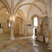 Jerozolima: franciszkanie po raz pierwszy od lat sprawowali w Wieczerniku Mszę św. Wieczerzy Pańskiej