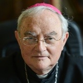 Arcybiskup Henryk Hoser