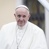 Franciszek apeluje o otoczenie troską imigrantów i uchodźców