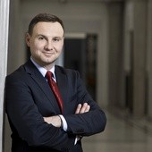 Którym politykom Polacy ufają, a którym nie?