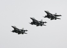 Kolejny rosyjski nalot na Kijów, Polska poderwała F-16 dla obserwacji sytuacji