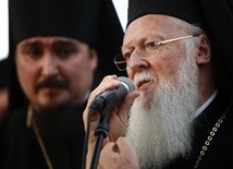 Patriarcha Bartłomiej: patriarcha moskiewski powinien przeciwstawić się Putinowi
