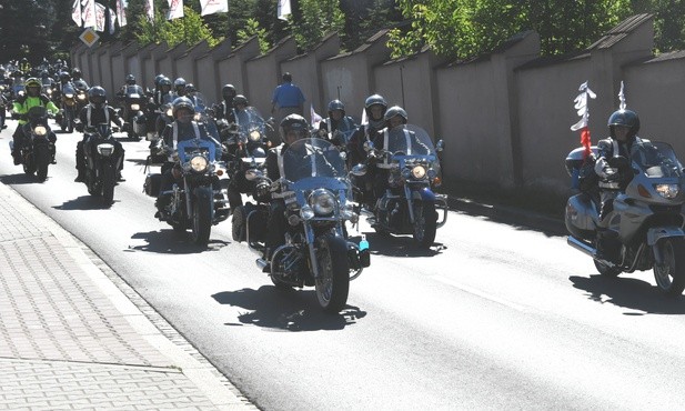 Pielgrzymka motocyklistów śladami św. Pawła 