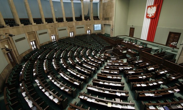 Kiedy pierwsze posiedzenia Sejmu i Senatu nowej kadencji?