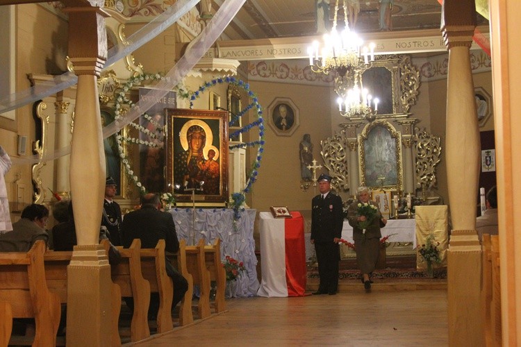 Goleszyn. Nawiedzenie w parafii św. Mateusza Apostoła
