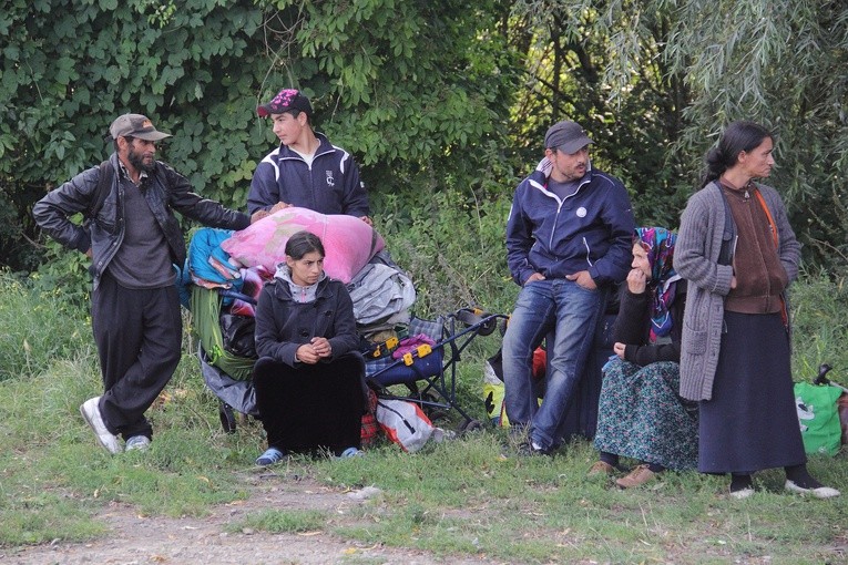Francja: 11 tys. Romów wysiedlonych siłą