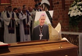 Ostatnie pożegnanie biskupa Styrny