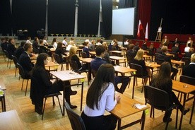 Od 3 do 16 marca próbne egzaminy maturalne organizowane przez CKE