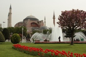 W Wielki Piątek turecki prezydent chce się modlić w Hagia Sofia