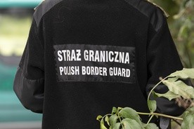 Skurkiewicz: Z broni pneumatycznej ostrzelano nasze maszty oświetleniowe