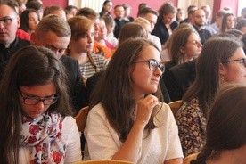 We wrześniu na Pradze rusza synod młodych