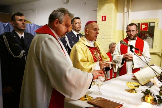 Bierzmowanie w więzieniu w Lublińcu