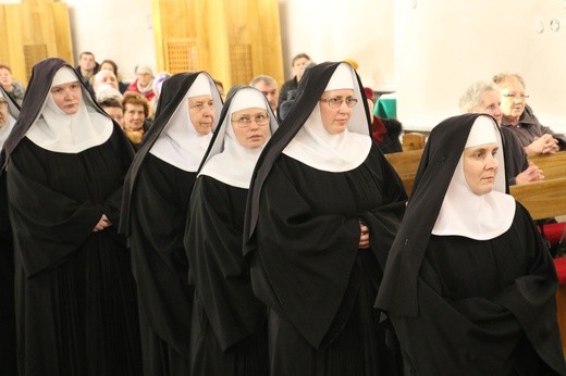 Śluby wieczyste u benedyktynek w Sierpcu