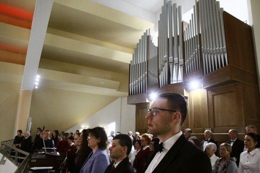 Poświęcenie kościoła Miłosierdzia Bożego w Gliwicach