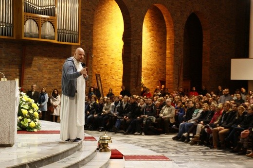 O. Adam Szustak w Gliwicach - cz. 1