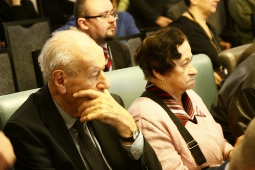 Konferencja o Kresach