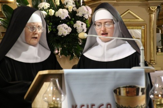 Śluby wieczyste u benedyktynek w Sierpcu