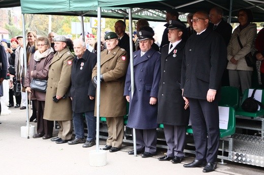 Odsłonięcie obelisku gliwickich cichociemnych