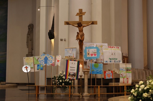 Pielgrzymka dzieci pierwszo- i wczesnokomunijnych do katedry