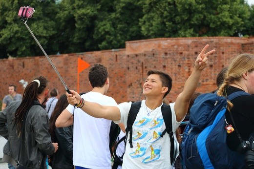 Uczestnicy ŚDM na oblężeniu Malborka