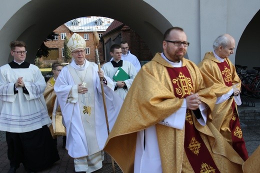 Śluby wieczyste u benedyktynek w Sierpcu