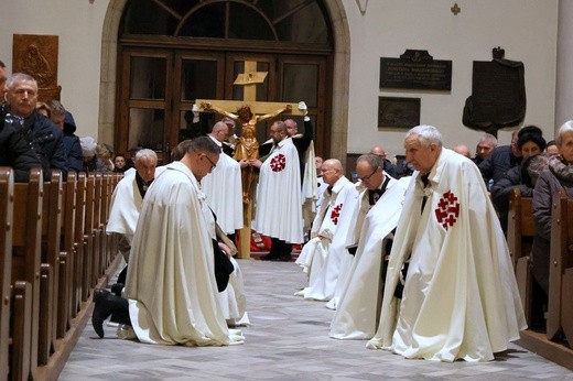 Wielki Piątek w katedrze Chrystusa Króla