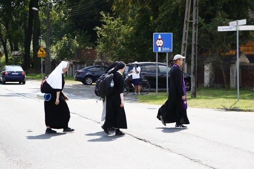 Drugi dzień pielgrzymki - postój w Koszęcinie