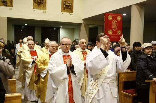 Relikwie św. Jana Pawła II w Rusinowicach