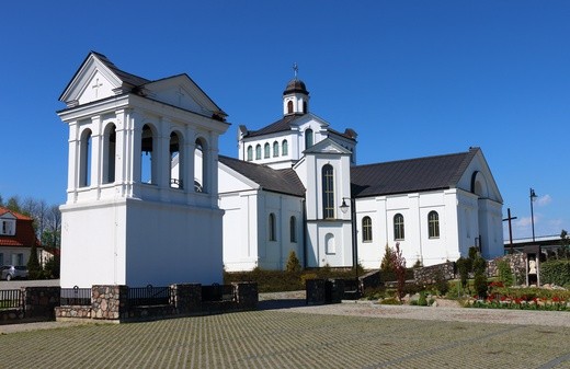 Budowa świątyni w parafii Trójcy Przenajświętszej 