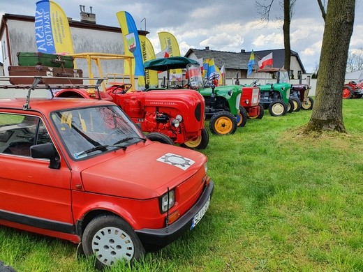 Pielgrzymka rolników do Lubecka i parada zabytkowych traktorów