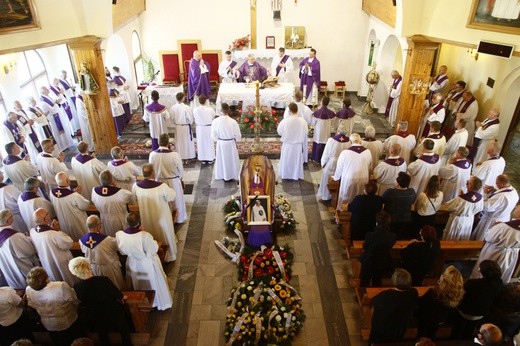 Pogrzeb śp. ks. Henryka Morawca