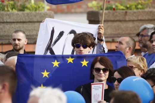 Prezydent Andrzej Duda na Placu Krakowskim