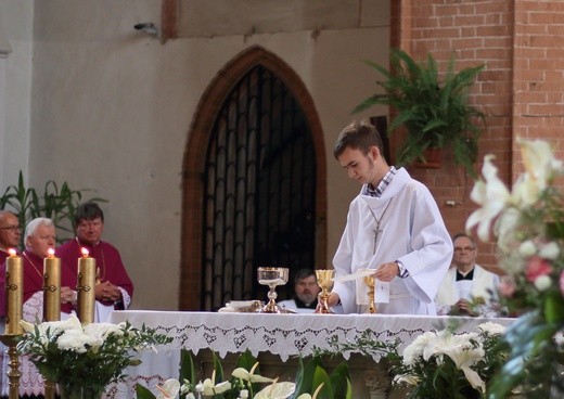 Uroczyste wprowadzenie bp. Adama Wodarczyka i Kanoników Kwidzyńskiej Kapituły Konkatedralnej