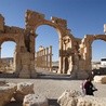 Palmira słynie ze starożytnych zabytków. Państwo Islamskie zniszczyło lub sprzedało wiele z nich. 