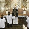 Watykan wyjaśnia wątpliwości dotyczące sprawowania Mszy trydenckiej