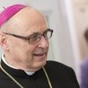 Bp Mering o „Klątwie”: nie pierwszy raz katolicy w naszej Ojczyźnie zostali upokorzeni i zranieni