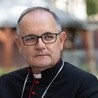 Abp Przybylski do nauczycieli: Nie pozwólcie wykoślawić serca i sumienia