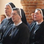 Tolkmicko. Wprowadzenie relikwi