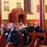 Prabuty. Czuwanie młodzieży diecezji elbląskiej