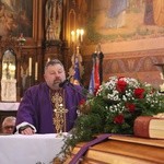Pogrzeb ks. Adama Łacha - część I