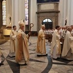 Msza Krzyżma w katedrze Chrystusa Króla cz.2