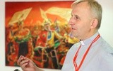 Bp Suchodolski: Nie możemy młodych przymuszać do modlitwy indeksami, dzienniczkami, zbieraniem pieczątek