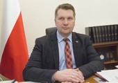 Nauczyciel akademicki ma prawo do wyrażania swoich przekonań w życiu publicznym