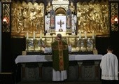 Reakcje na świecie na najnowszy dokument papieski nt. Mszy "trydenckiej"